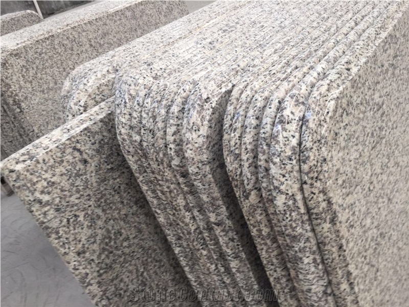 China Cheap Gold Granite Stone Custom Vanity Top