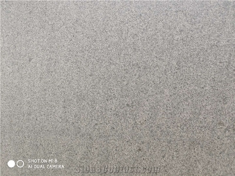 G654 Dark Grey Granite Flamed Brush Flooring Tile
