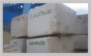 Limestone Quarry Blocks, Iran Beige Limestone Limestone Quarry Blocks, Iran Beige Limestone