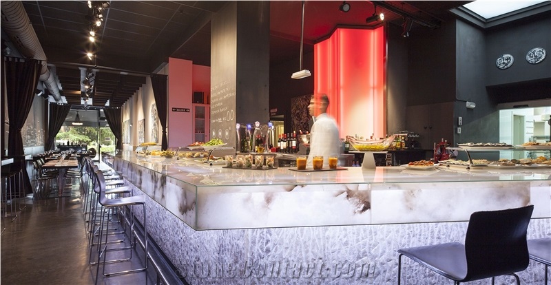 Translucent Groga Alabaster Commercial Bar Top
