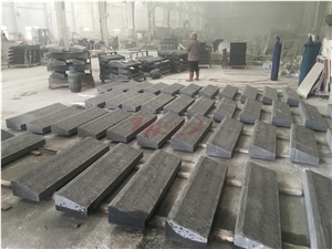 Flamed Platinum Black Granite Arc Kerbstone Flamed Platinum Black Granite Arc Kerbstone