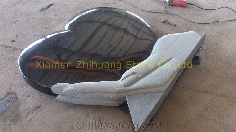 Wing Design Shanxi Black Granite Heart Monument