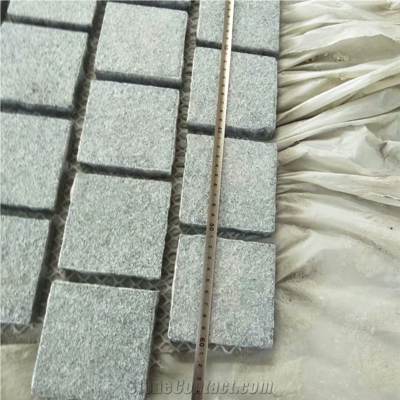 Dark Grey Cubes Cobblestone on Mesh Paving Walkway
