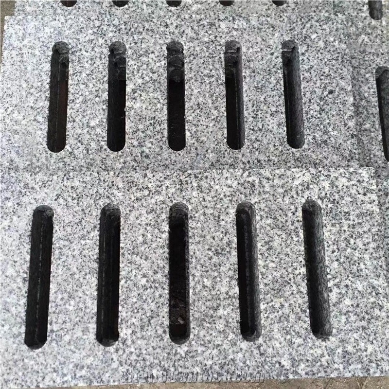 Granite Grain Hole Water Hole Pavement, Cordoba Grey Granite Pavement