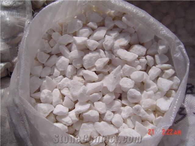 White Pebble Stone Crushed Gravel Quartz