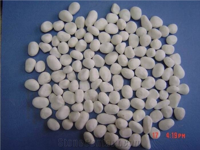 White Pebble Stone Crushed Gravel Quartz