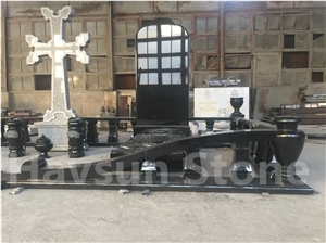 Cross Large Familytombstone/Memorial Monuments