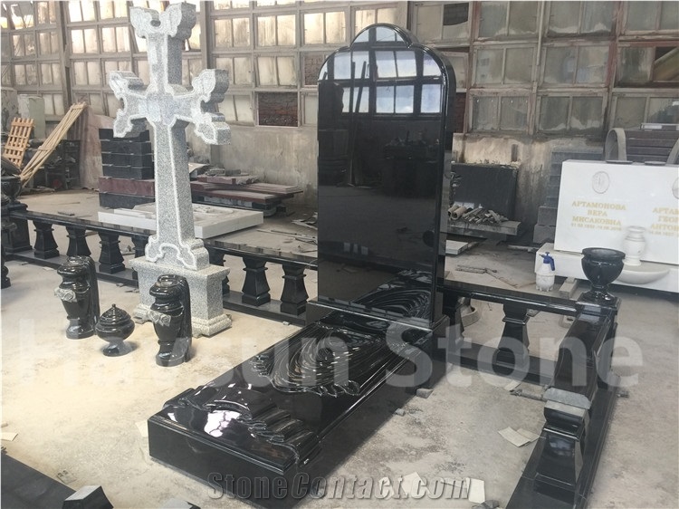 Cross Large Familytombstone/Memorial Monuments