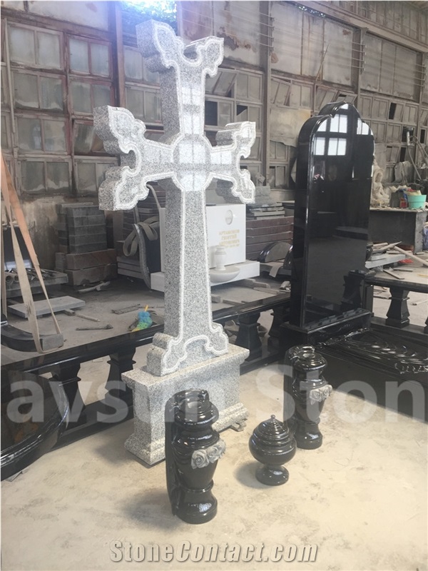 Cross Large Familytombstone/Memorial Monuments