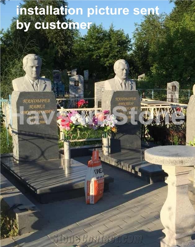 Dark Grey Color Memorial Bust Monument/Headstone