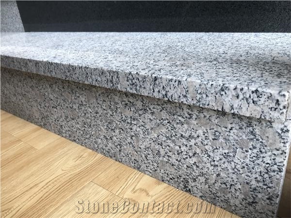 G383 Pearl White Granite Honed Standard Steps