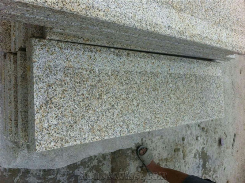 G682 Granite Step, Rustic Yellow Step