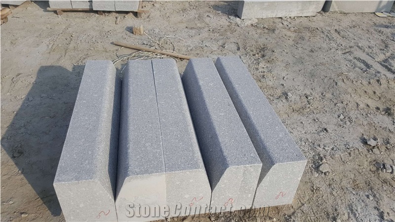 G375 Grey Granite Flamed Slant Curbstones