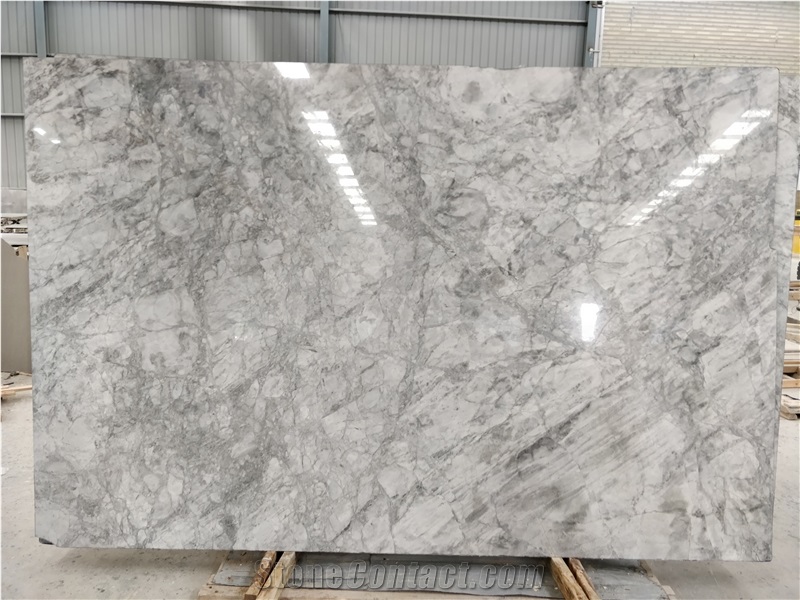 Super White Calacatta Quartzite Slab, Tiles
