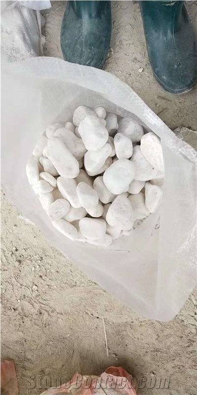 White Garden Pebbles Walkway River Gravels Cobbles