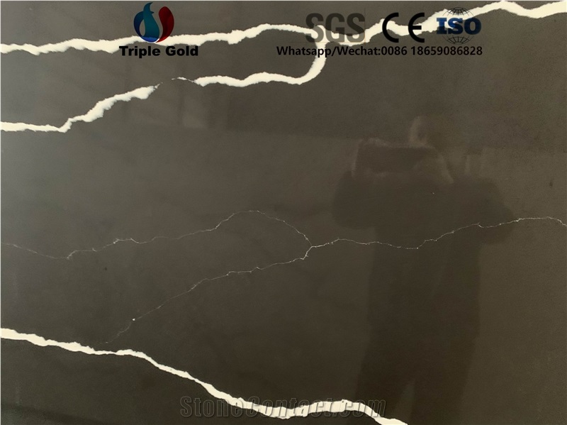 Calacatta Gold Black Quartz Bath Wall Panels