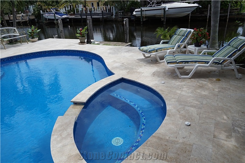 Medium Natural Travertine Pavers French Pattern