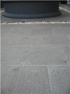 Bali Grey Basalt Pattern, Flamed Bali Grey Basalt Tiles
