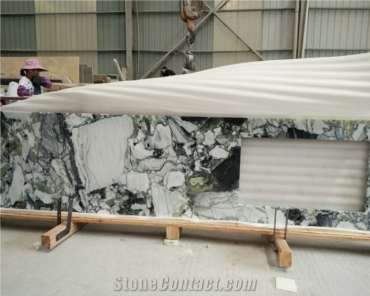 A Big Slab Cold Jade Green Marble Veins Countertop