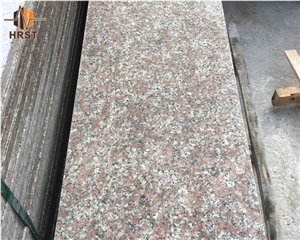 China Cheap Red Granite 687 Granite Tiles