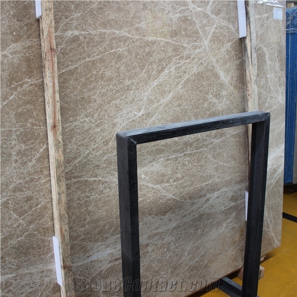 Crema Perlado Marble Slab