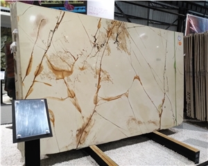 Luxury Yellow Roma Imperial Quartzite
