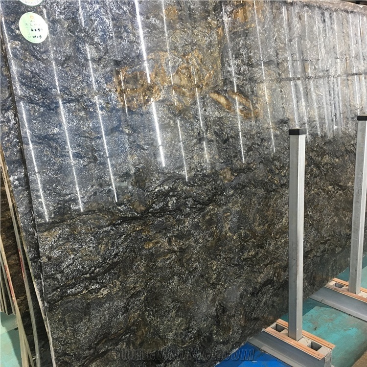 Metallicus Cianitus Granite Slabs