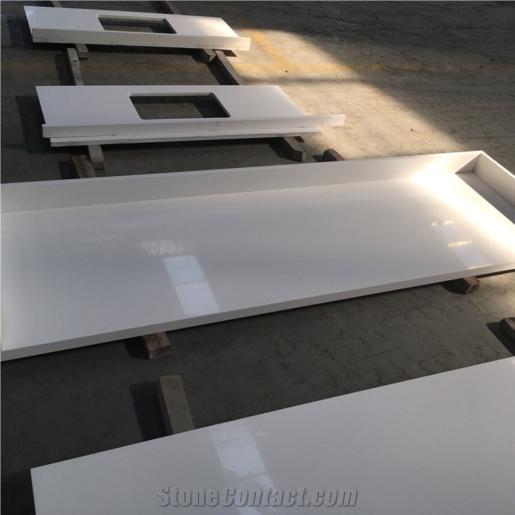 Pure White Quartz Kitchen Countertops