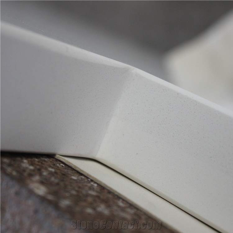 Pure White Quartz Kitchen Countertops