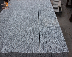 Spray White Granite Countertops Sale