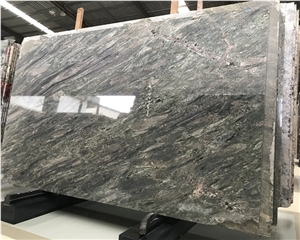 Verde Imperial Granite Slabs