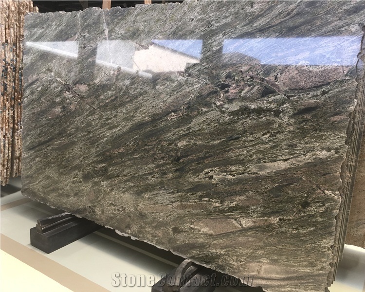 Verde Imperial Granite Slabs