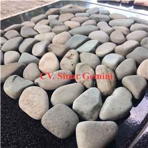 Interlock Natural Green Pebble Mosaic Stone