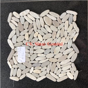 Slice Mosaic Pebble Stone in Mix Colour