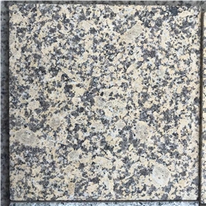 Cheap Chrysanthemum Yellow Granite Paving Tiles