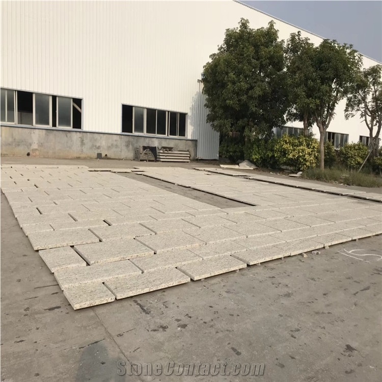 Giallo Cecilia Granite Walling and Flooring Tils