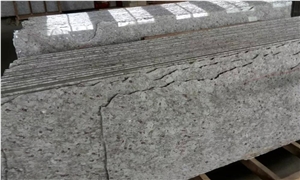 India Emerald White Granite Tiles on Sale