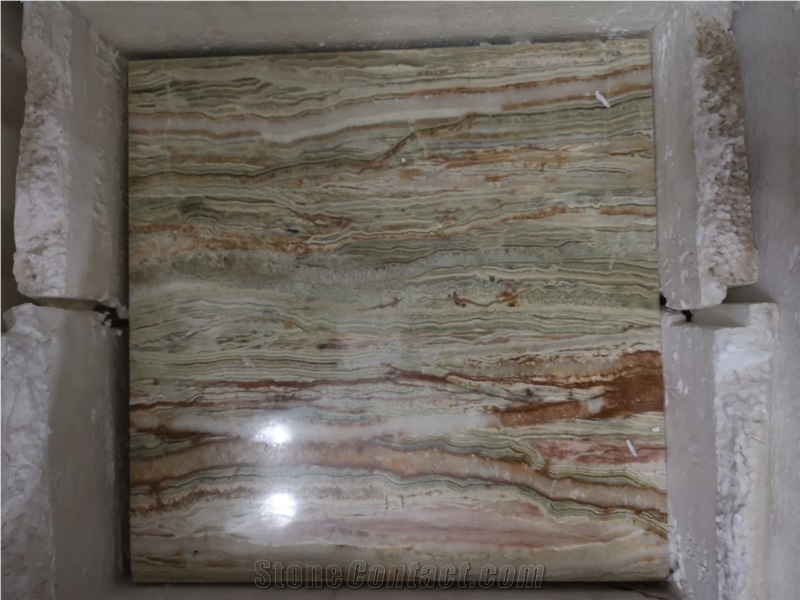 Onyx Tiles & Slabs