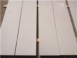 China Crystal White Marble Flooring Tile Price