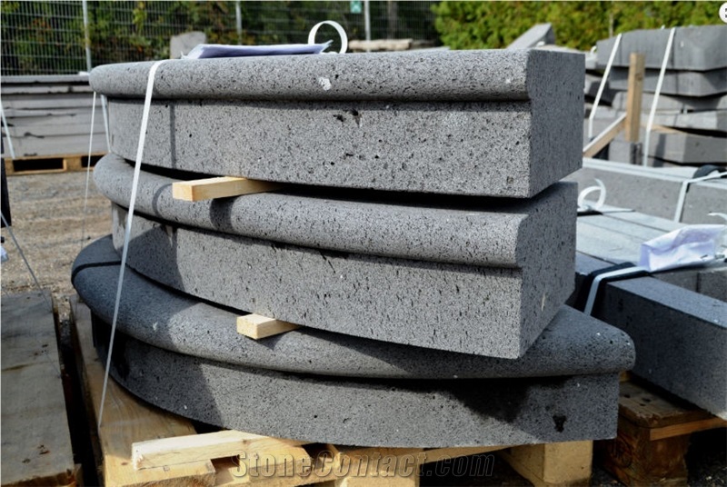 Mayener Basaltlava Block Steps