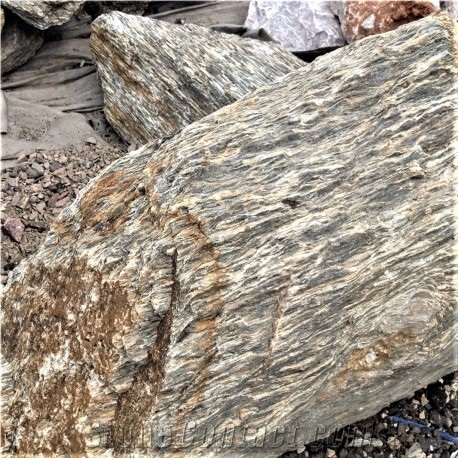 Woodstone Gneiss Crushed Stone