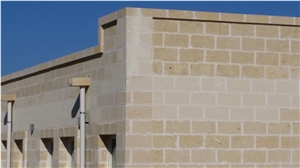Gravina Tufa Masonry Bricks
