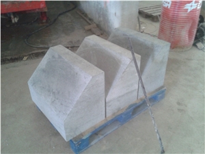 Azul Incomar Sandstone Kerbstone, Cut to Size