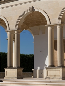 Pietra Leccese Calcare Columns, Arches