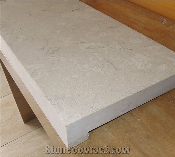 Crema Habitat Fossile Shellstone Pool Deck