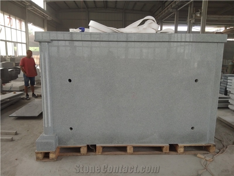 G633 Gray Granite Four Crypts Mausoleum Roof Top