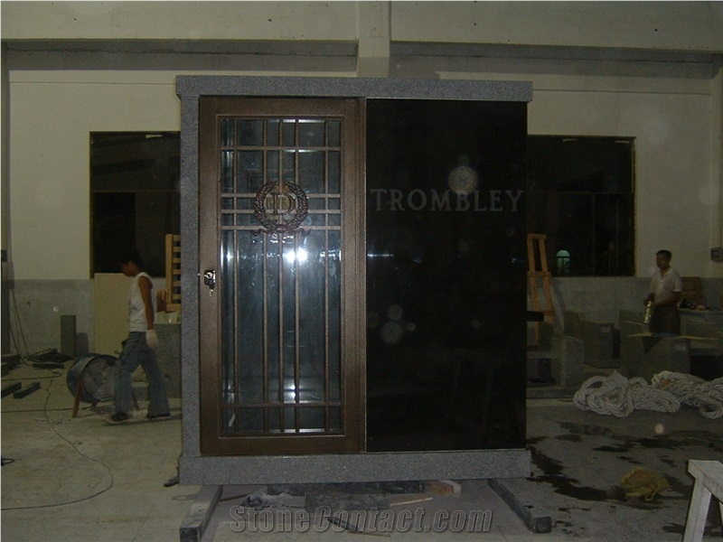 G633 Grey Granite 3 Crypt Mausoleum Bronze Door