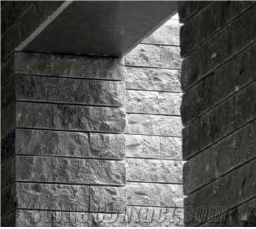 Gray Limestone Split Face Wall Tiles