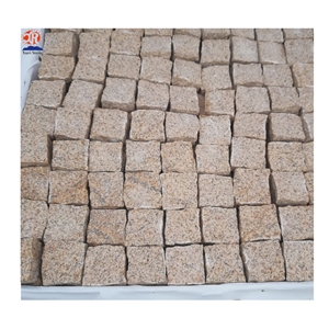 Natural China G682 Yellow Granite Paving Stone