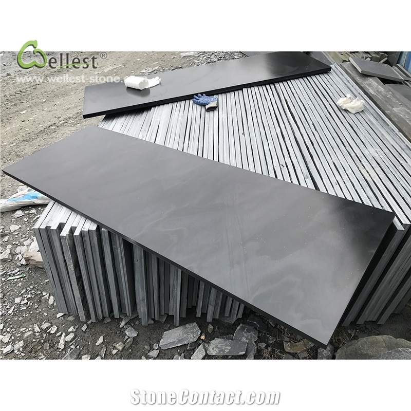 Black Slate Fireplace Surrounding Pedestal